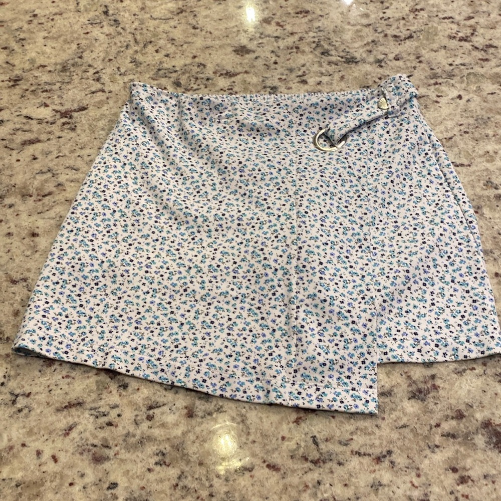 Skort